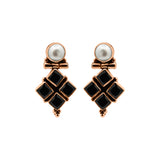 Natural Pearl and Black Onyx Gemstone 925 Sterling Silver Gold Plated Earring
