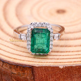 Natural Emerald Gemstone & Diamond Ring In 18k White Gold