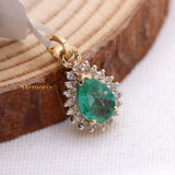 Natural Emerald Gemstone With Diamond Pendant 14k Yellow Gold Jewelry