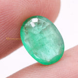 Natural Emerald Oval Shaped Faceted Gemstone 10X7mm Healing Loose Gemstone For Making Jewelry