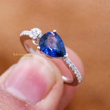 Natural Blue Sapphire Gemstone With Diamond 18k White Gold Ring