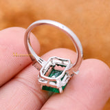 Natural Emerald Gemstone & Diamond Ring In 18k White Gold