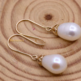 Natural Pearl 14k Yellow Gold Dangle Earring